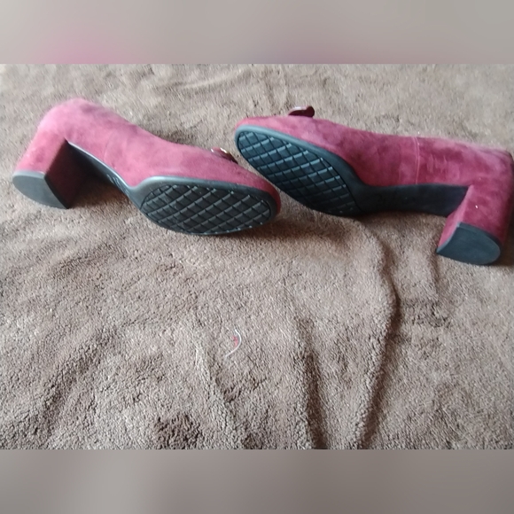 Maroon Katie Spade heels - Picture 3 of 3